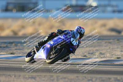 media/Nov-17-2024-CVMA (Sun) [[1fec520723]]/Race 18-Supersport Middleweight/